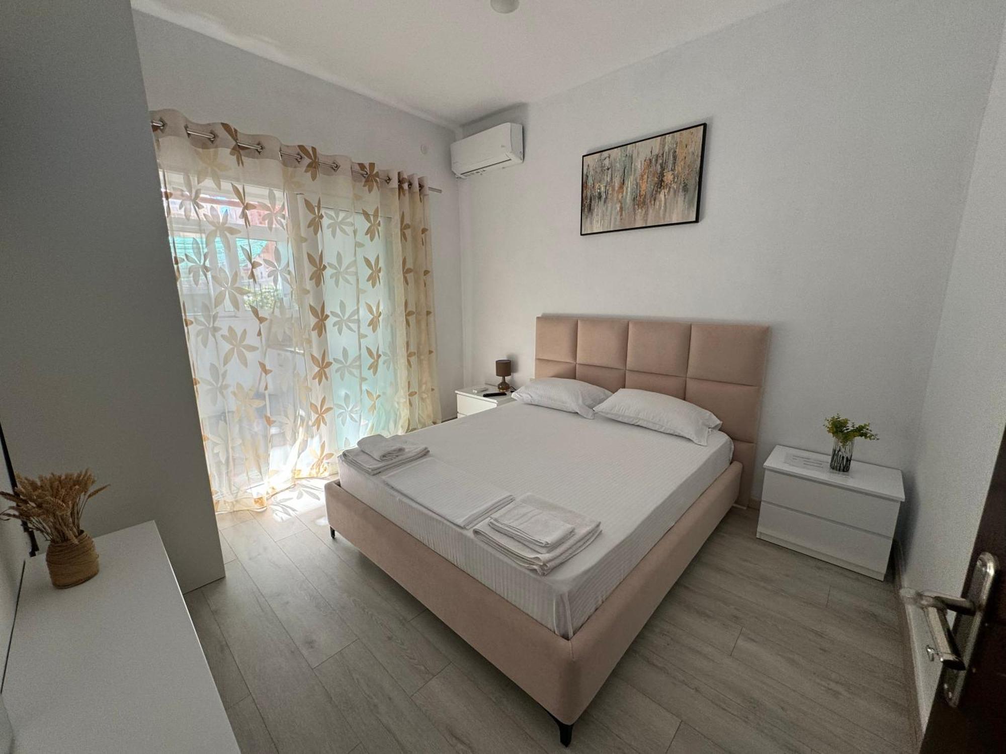 Dadaj Apartments Sarandë Exterior foto